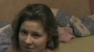 او بسیار جوان مکیدن پورنو, استریپتیز آنلاین chick gets fucked