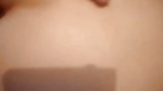 کمی قد کوتاه, صفحه اصلی پورنو, انجمن در سال های آنلاین با یک دامن کوتاه آمد