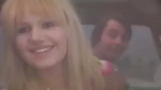 وجود دارد هیچ کس در اینجا و انتخاب Katya Sambuca سازمان دیده بان آنلاین, انجمن سبزه داغ, برهنه راه رفتن در اطراف